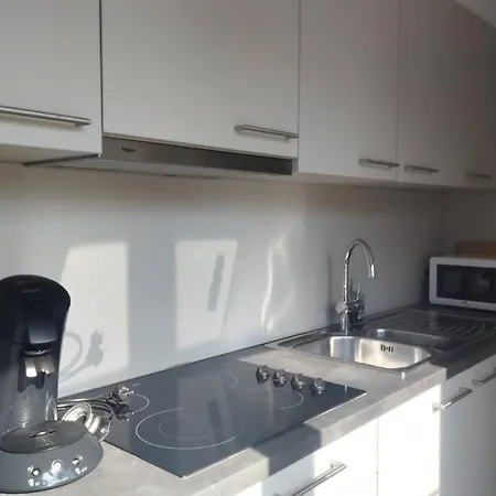 Apartment Studio Voor 2 Of 3 Pers Met Zeezicht Ostende